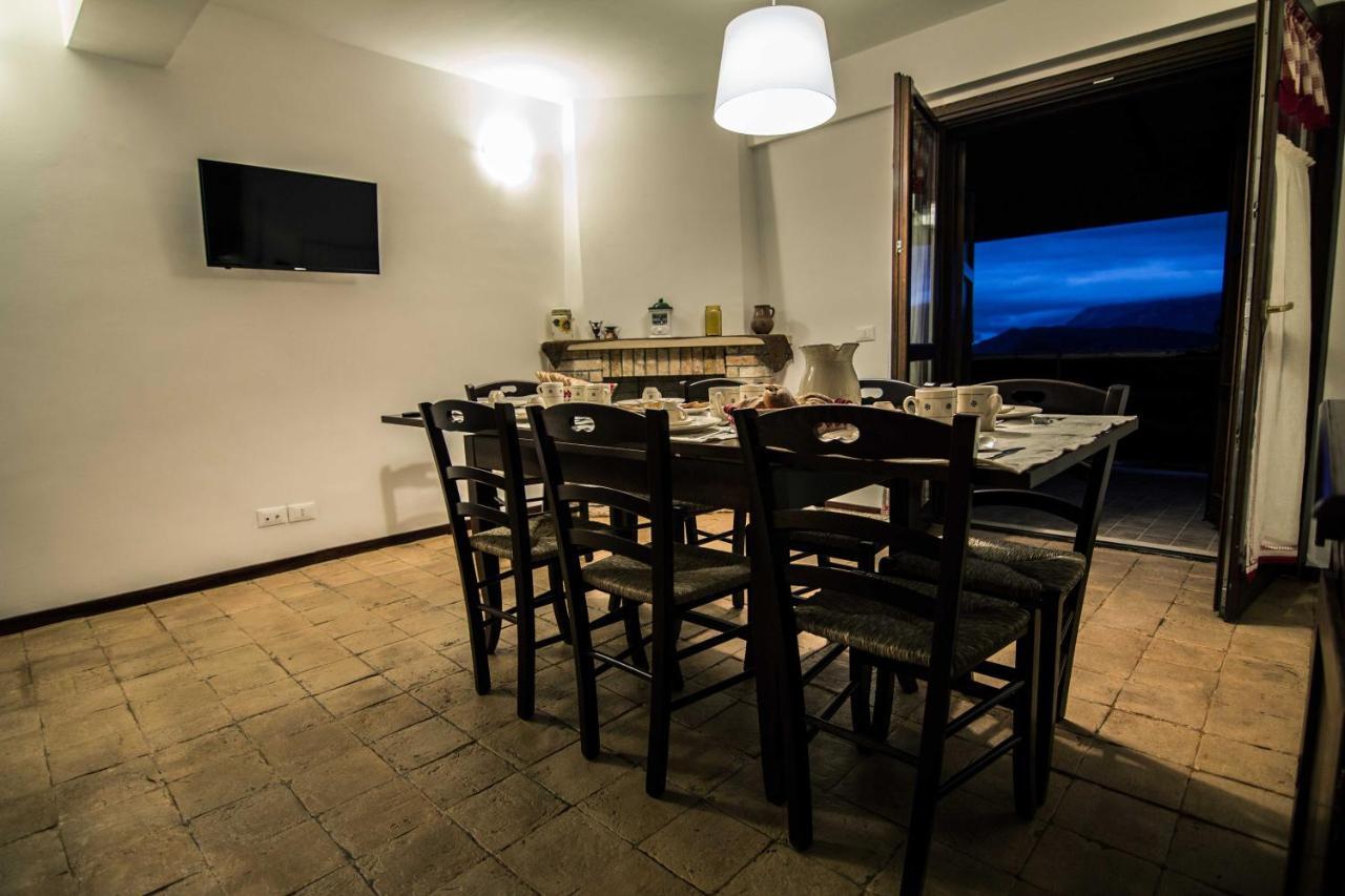 Ferienwohnung Campo Felice Experience Rocca di Cambio Exterior foto